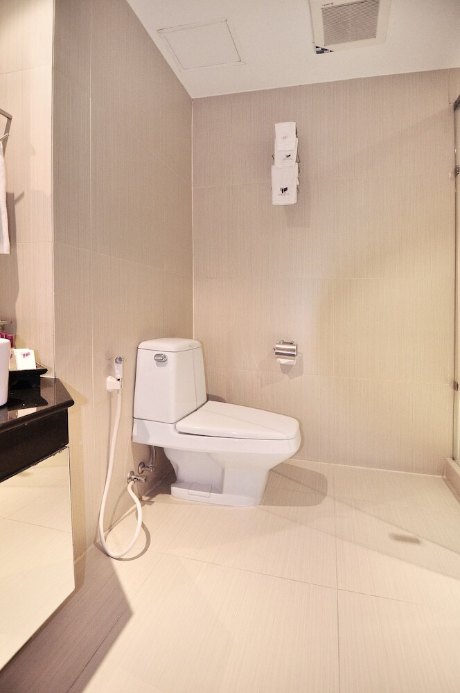 Hotel Zen Rooms Sukhumvit Soi 10