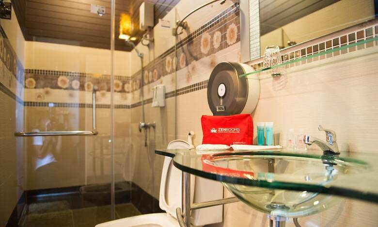 Hotel Zen Rooms Sukhumvit 71