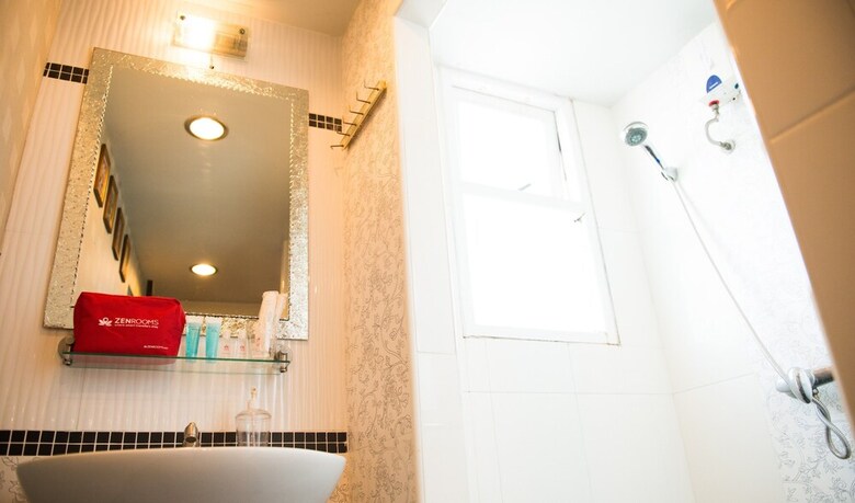 Hotel Zen Rooms Sukhumvit 71