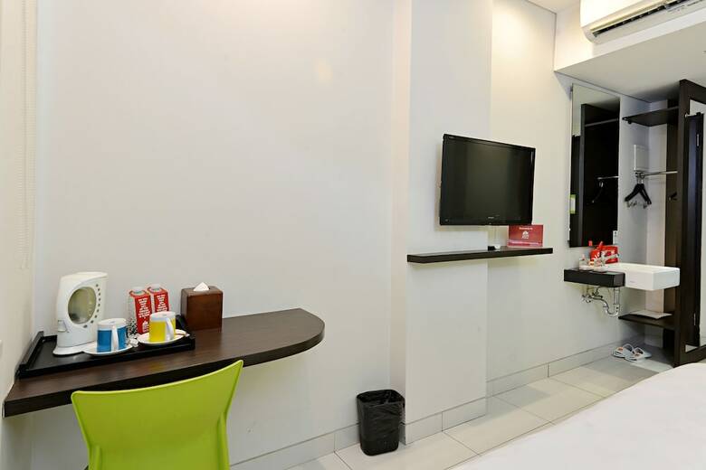 Hotel Zen Rooms Tebet Area