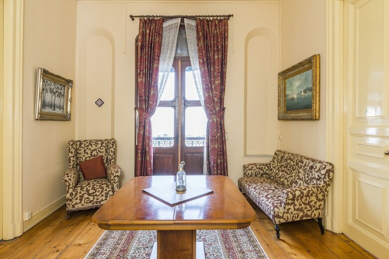 Anastasia Meziki Hotel