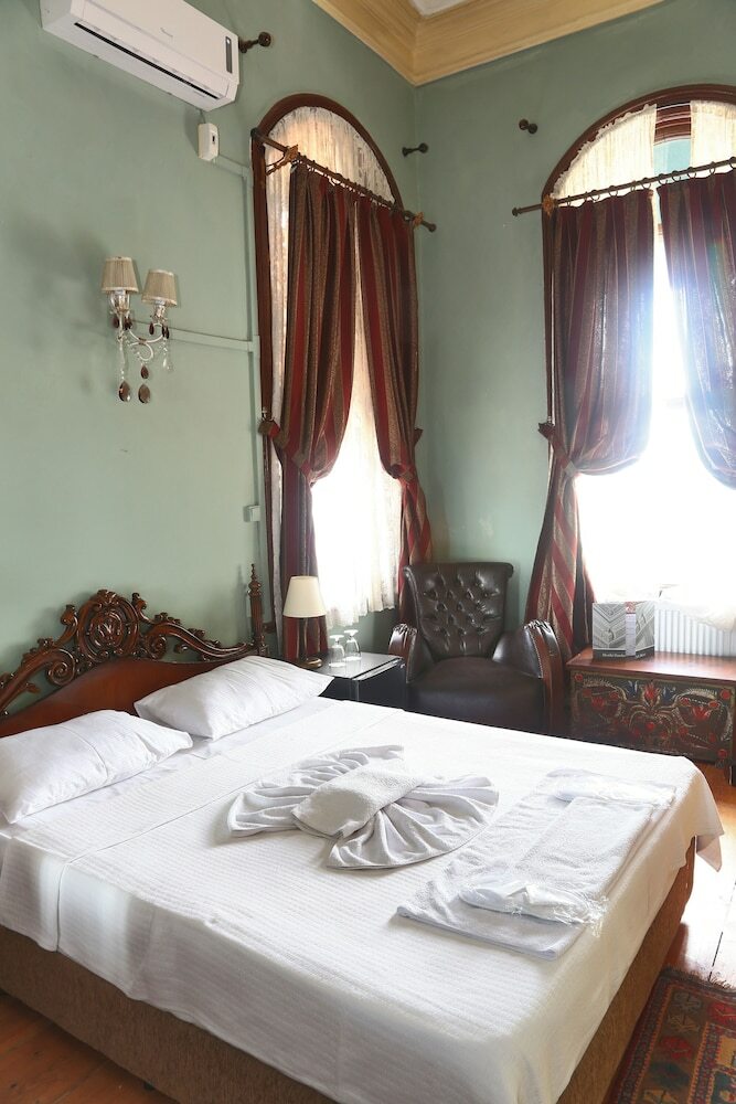 Anastasia Meziki Hotel