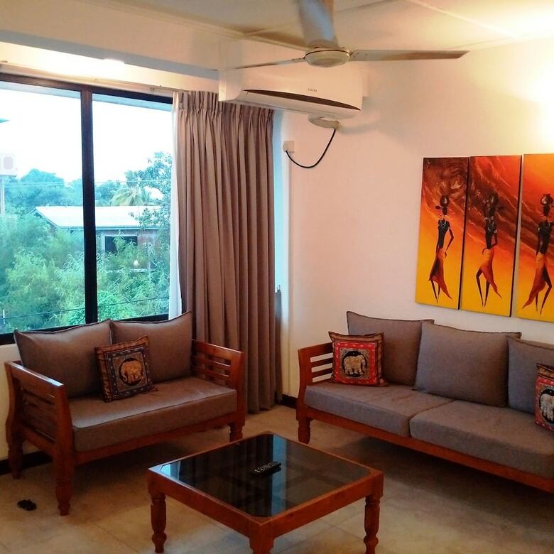 Hotel Cozy Suites Sri Lanka