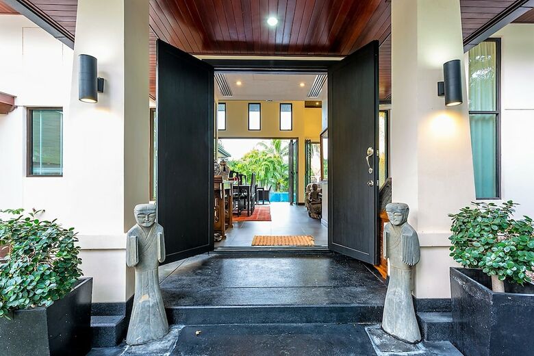 Private Pool Villas Phuket - Mandala Arnalia