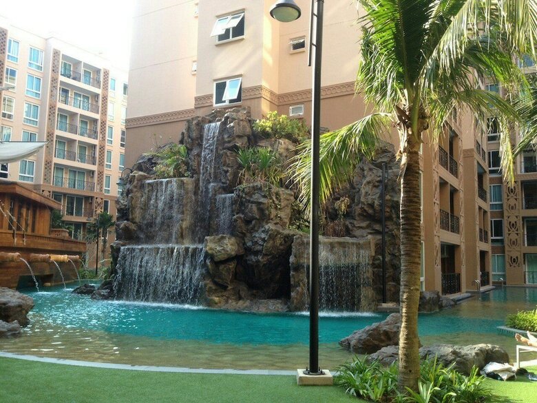 Atlantis Condo Resort Pattaya By Trirong