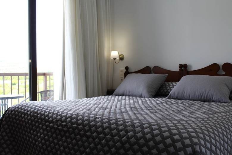 Hostal Y Apartamento Rural Los Naranjos