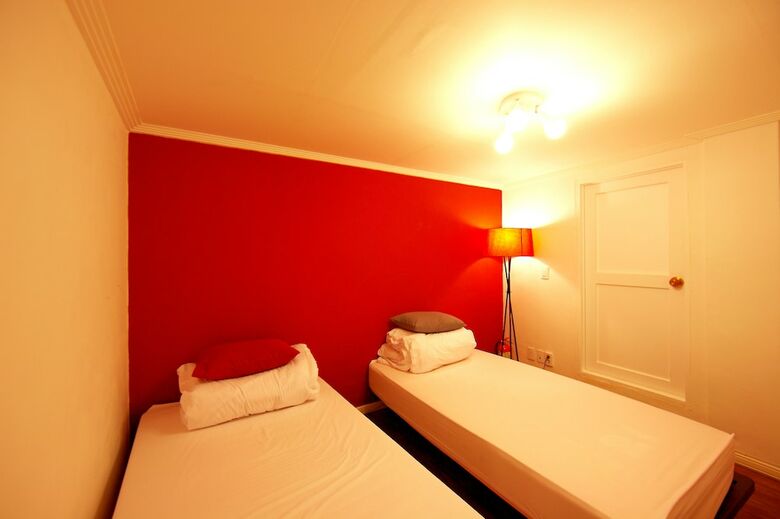 Hostal Pop @ Itaewon Boutique Guest House - Hostel