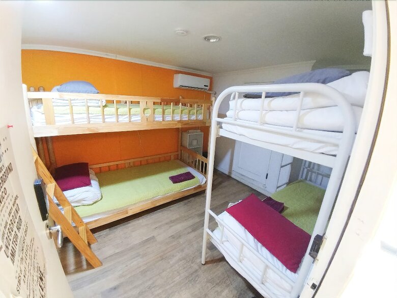 Hostal Pop @ Itaewon Boutique Guest House - Hostel
