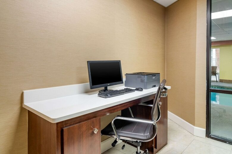 Motel Comfort Inn & Suites Macon North I-75