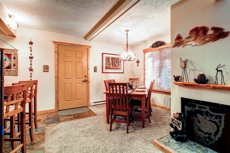 Tannenbaum Condominiums By Ski Country Resorts