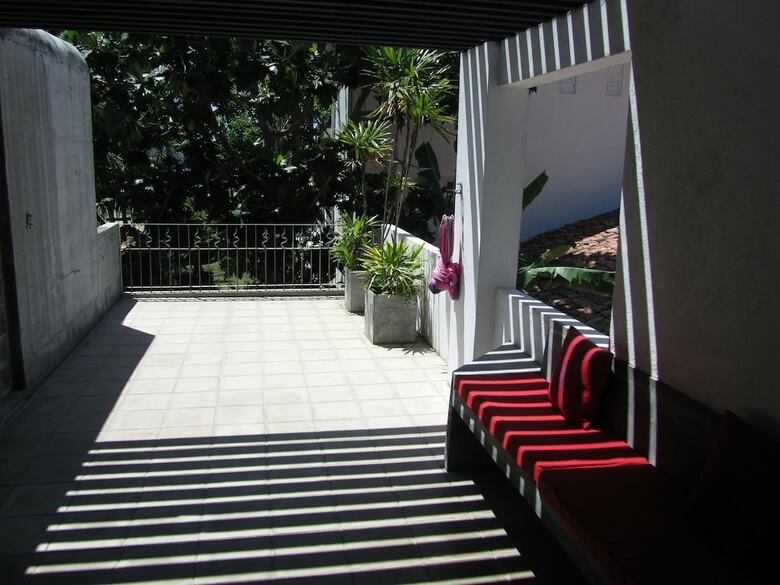 Hotel Isana Beach House