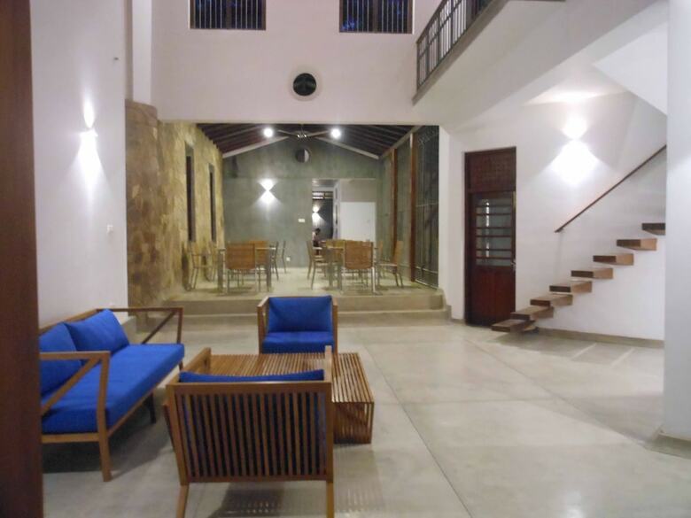 Hotel Isana Beach House