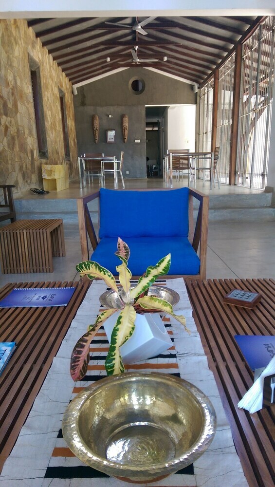 Hotel Isana Beach House