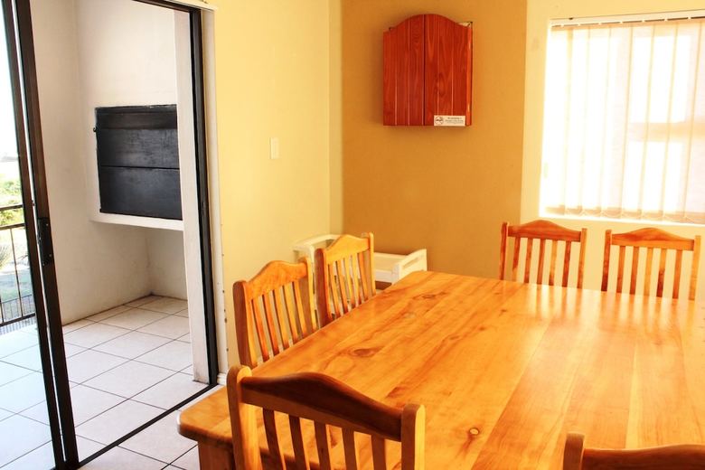 11 Kian S Place Self Catering