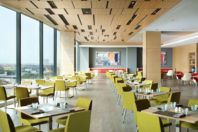 Hotel Four Points By Sheraton Surabaya
