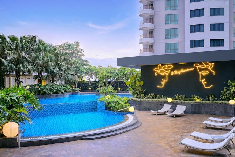 Hotel Four Points By Sheraton Surabaya