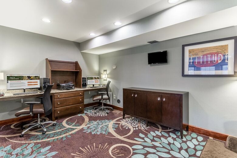 Hotel Staybridge Suites Davenport