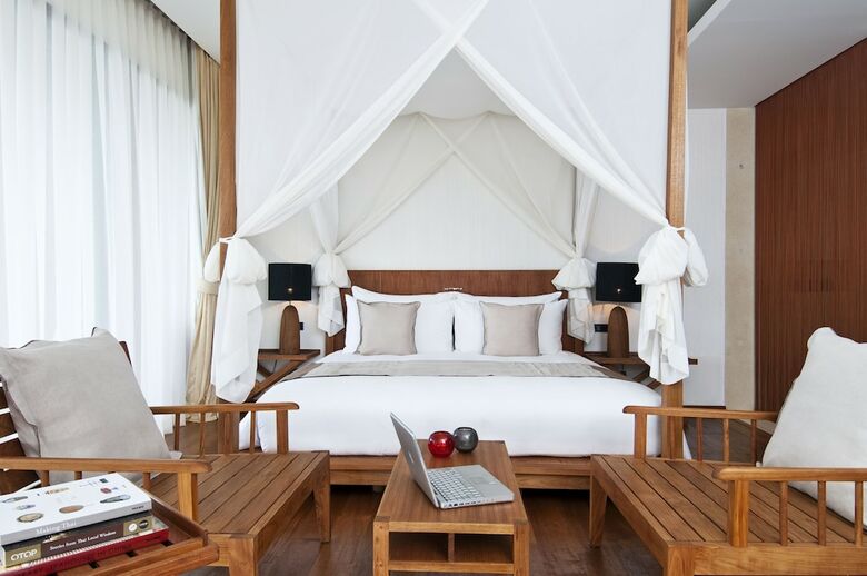 Hotel Hansar Samui Resort & Spa