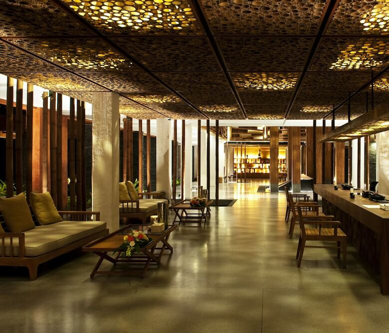 Hotel Hansar Samui Resort & Spa