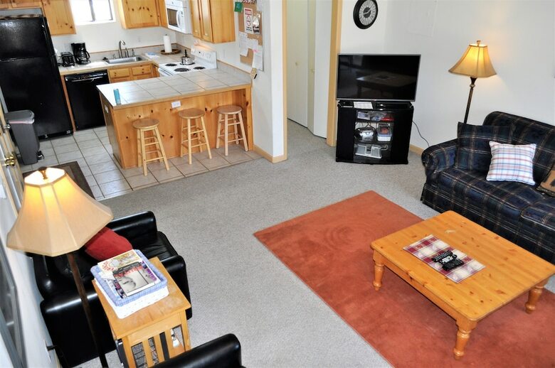 Timber Lodge 2 Bed 1.5 Bath