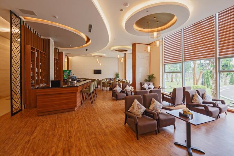 Muong Thanh Holiday Moc Chau Hotel
