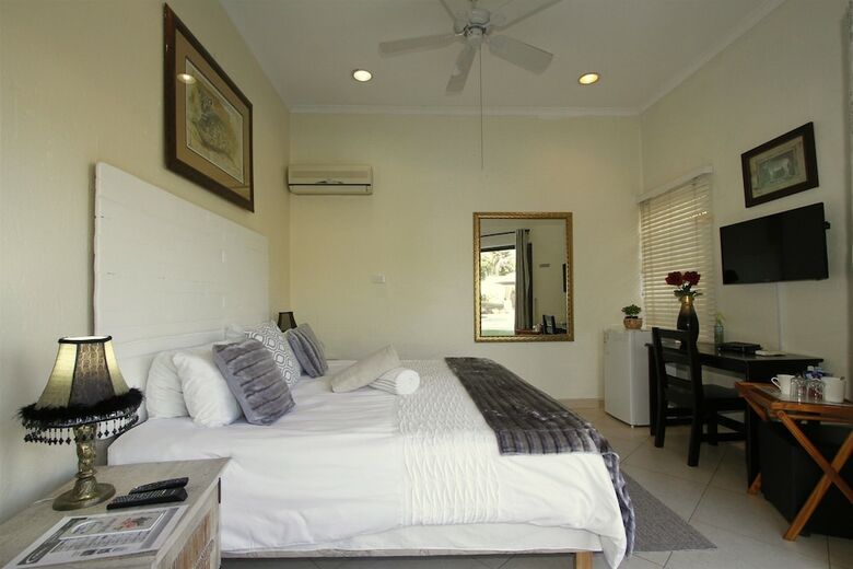 Hotel La Dolce Vita Guest House