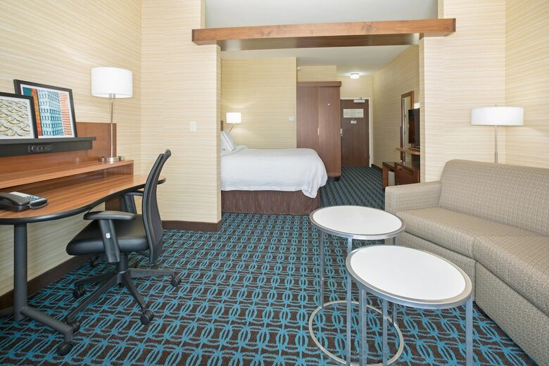Hotel Fairfield Inn & Suites By Marriott Burlington