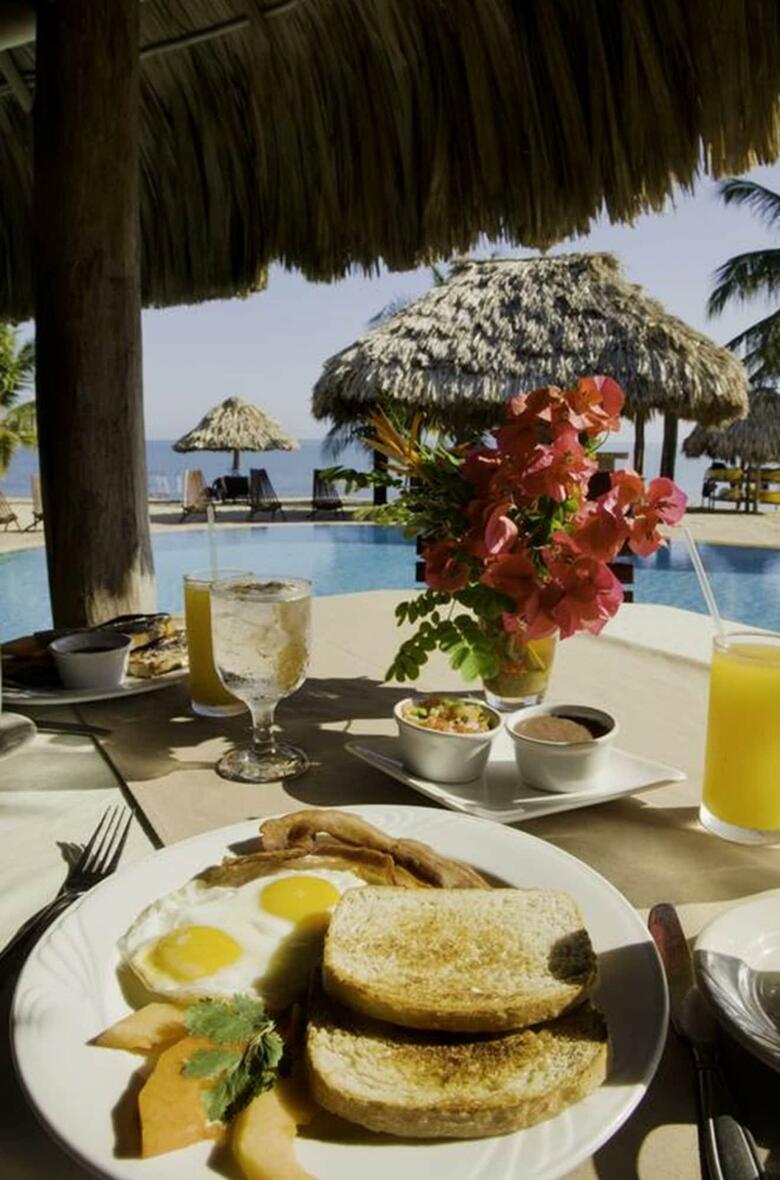 Hotel Belizean Dreams Resort