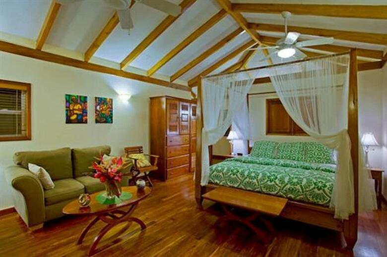 Hotel Belizean Dreams Resort