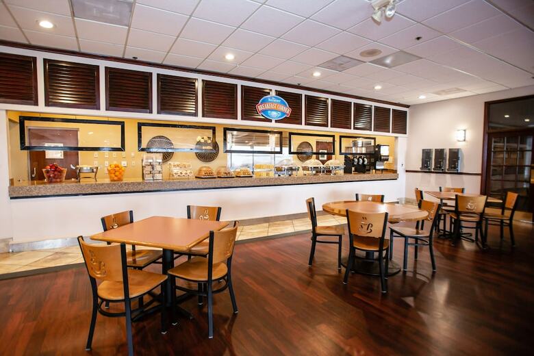 Hotel Baymont By Wyndham Celebration