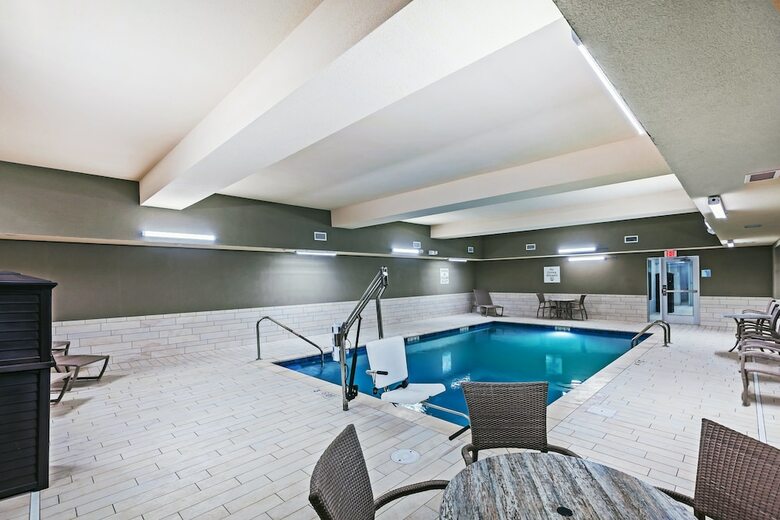 Hotel Holiday Inn Express & Suites Coffeyville