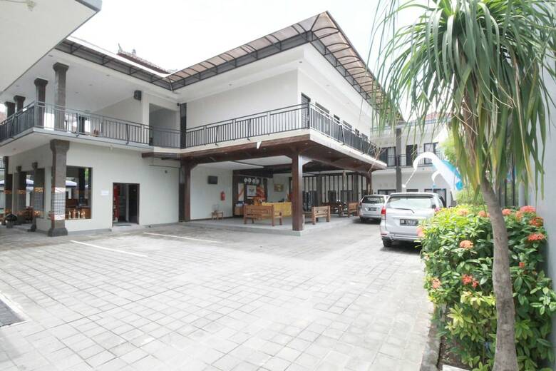 Hotel Airy Kuta Kubu Anyar 40 Bali