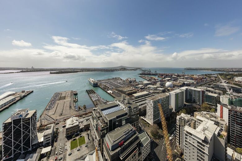 Apartamentos Auckland Harbour Suites