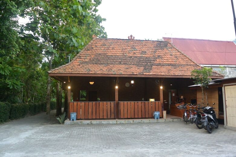 Hotel Cempaka Villa II