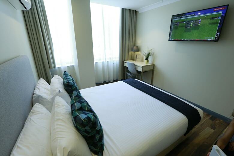 Ryals Hotel Broadway