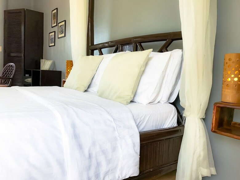 Bed & Breakfast Granada Beach Resort - Adults Only