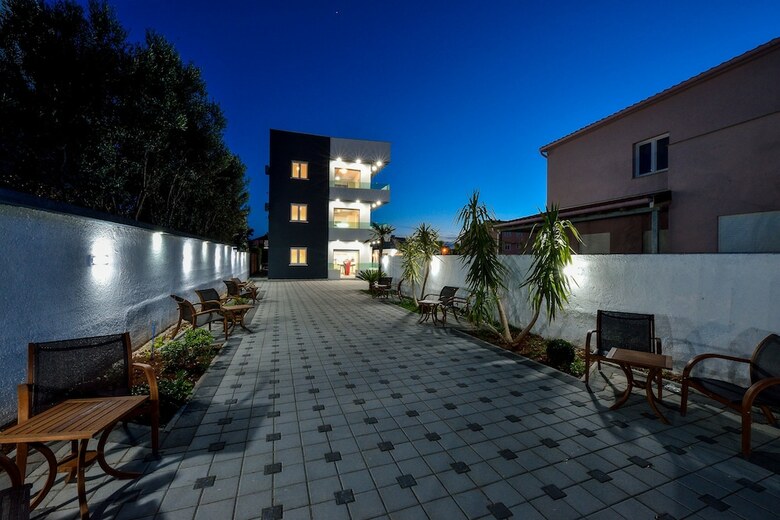 Boutique Apartments Ad Astra