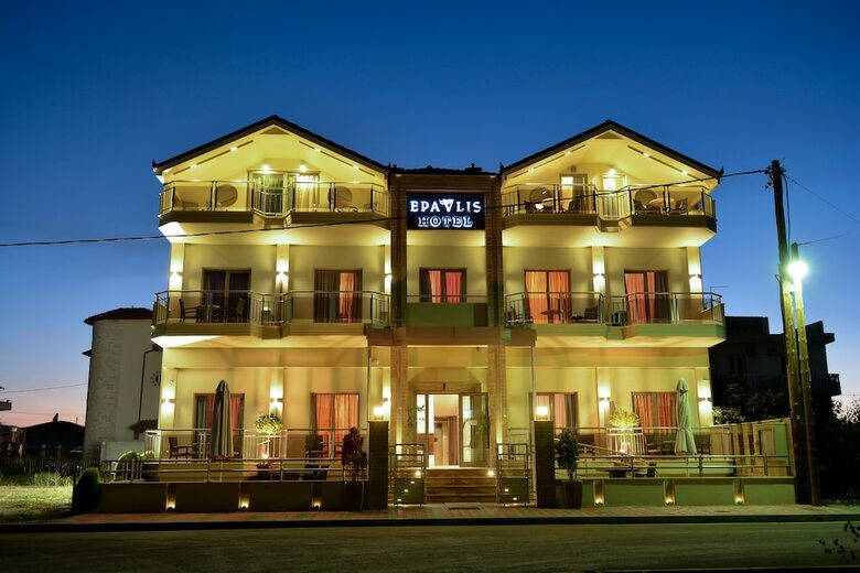 Hotel Epavlis