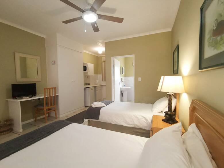Hotel Loerie Guesthouse