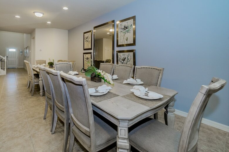 Windsor At Westside Resort By Global Resort Homes