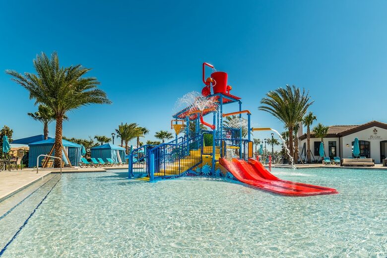Windsor At Westside Resort By Global Resort Homes