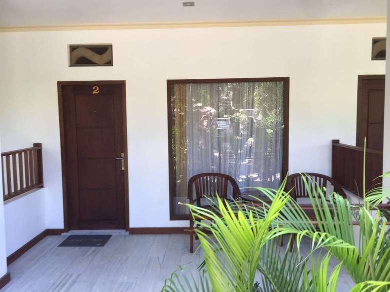 Family Beach Hotel - Kuta Lombok