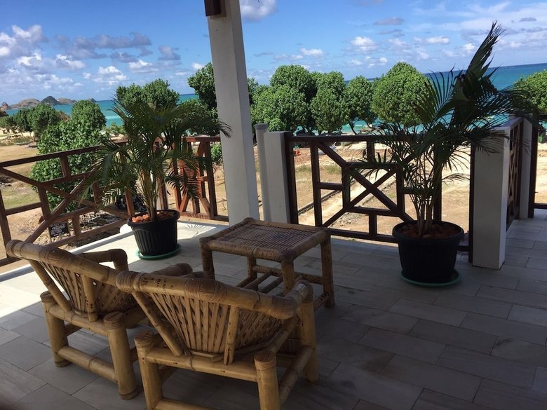Family Beach Hotel - Kuta Lombok