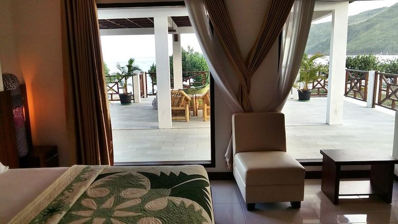 Family Beach Hotel - Kuta Lombok