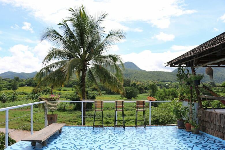 Hostal Up2u Guesthouse