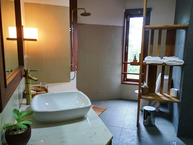 360 Kalaw Hotel
