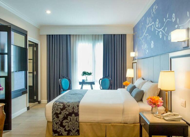 Sara's Hotel
