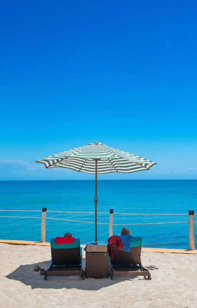 Hotel Golden Tulip Zanzibar Resort