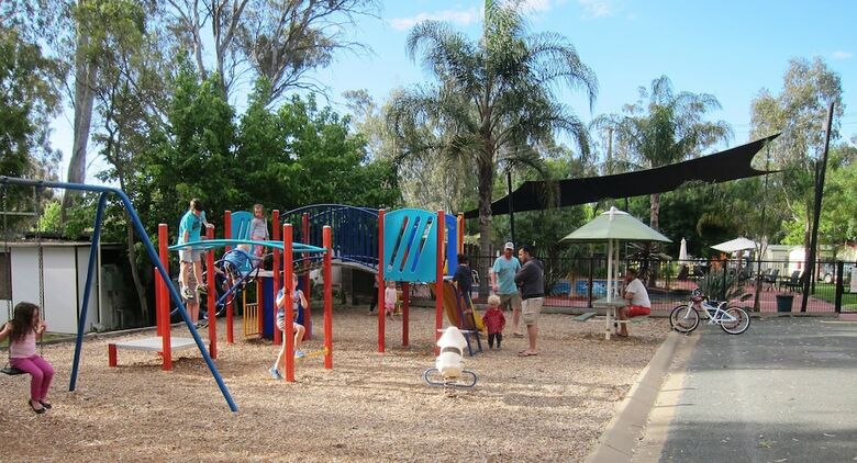 Cabana Moama Riverside Holiday & Tourist Park
