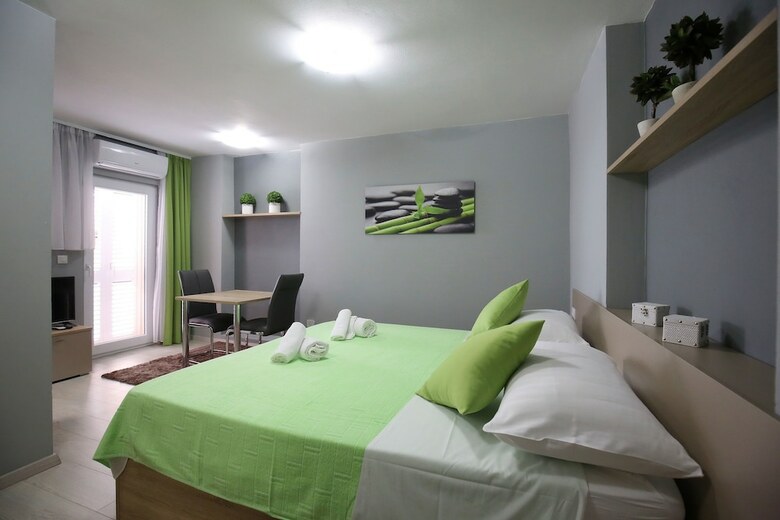 Aparthotel Central Apartments - Integrated Hotel